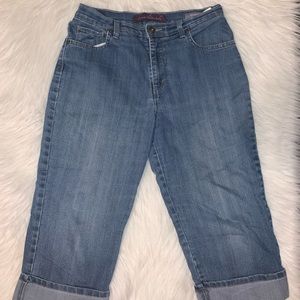 Gloria Vanderbilt Amanda Capri size 8 jeans J